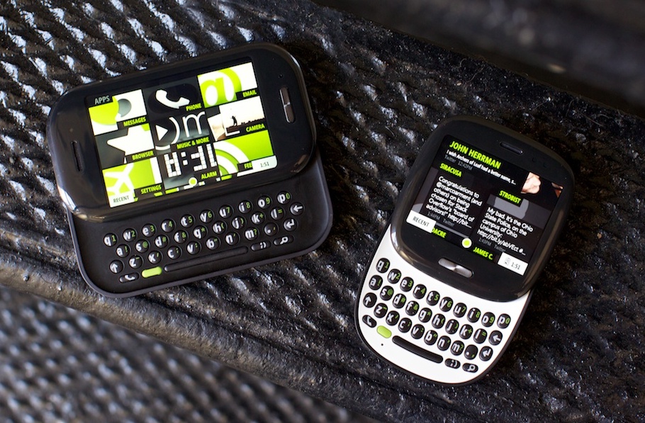 Microsoft Kin Phones (2010)